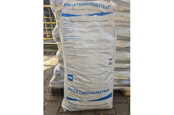Sack Extensivsubstrat von BMI mit Verbrauchsangaben, Einbauhinweisen und Lagerungshinweisen